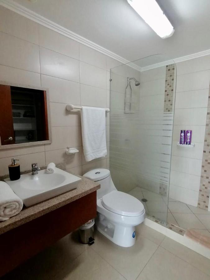 Luxury Suites River Front جواياكيل المظهر الخارجي الصورة