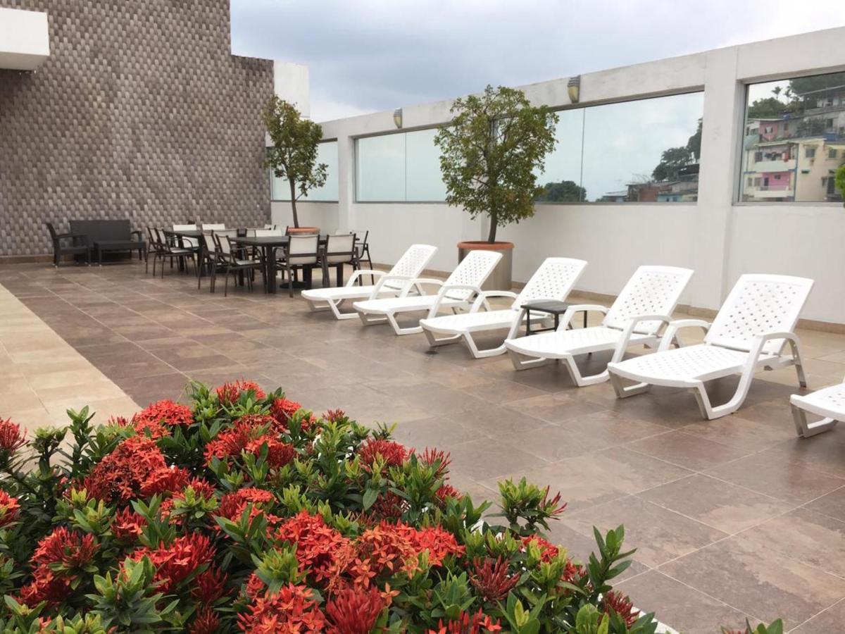 Luxury Suites River Front جواياكيل المظهر الخارجي الصورة