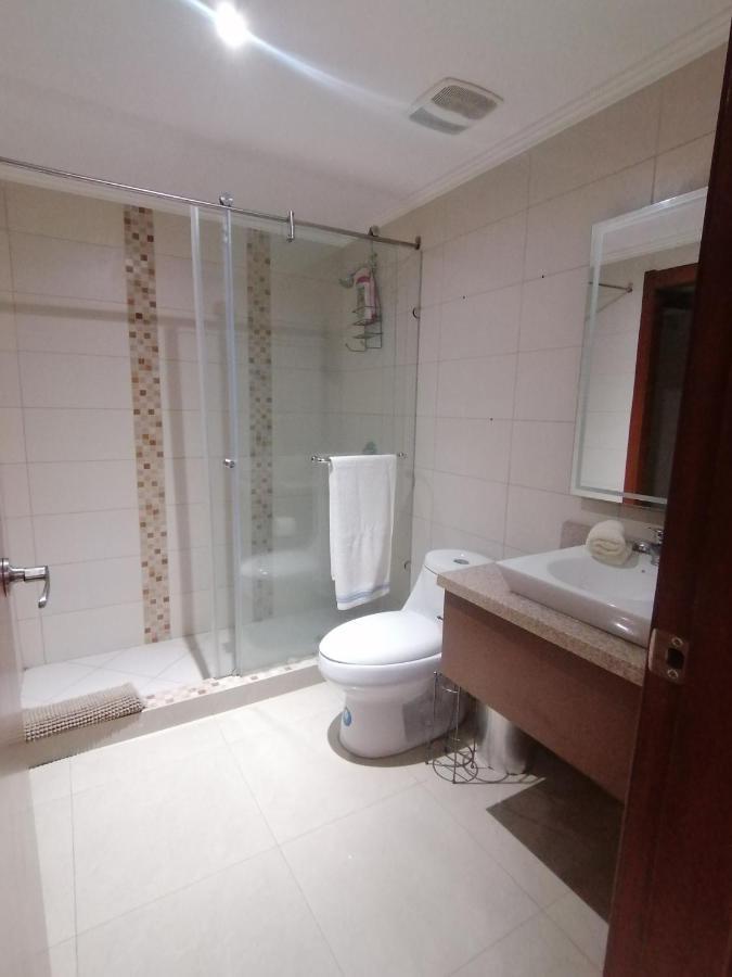 Luxury Suites River Front جواياكيل المظهر الخارجي الصورة