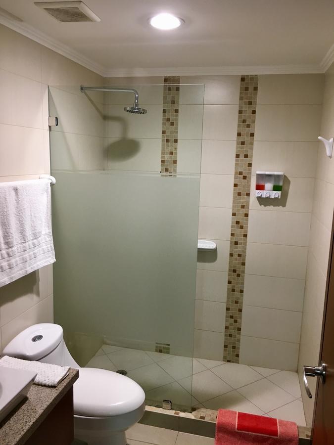 Luxury Suites River Front جواياكيل المظهر الخارجي الصورة